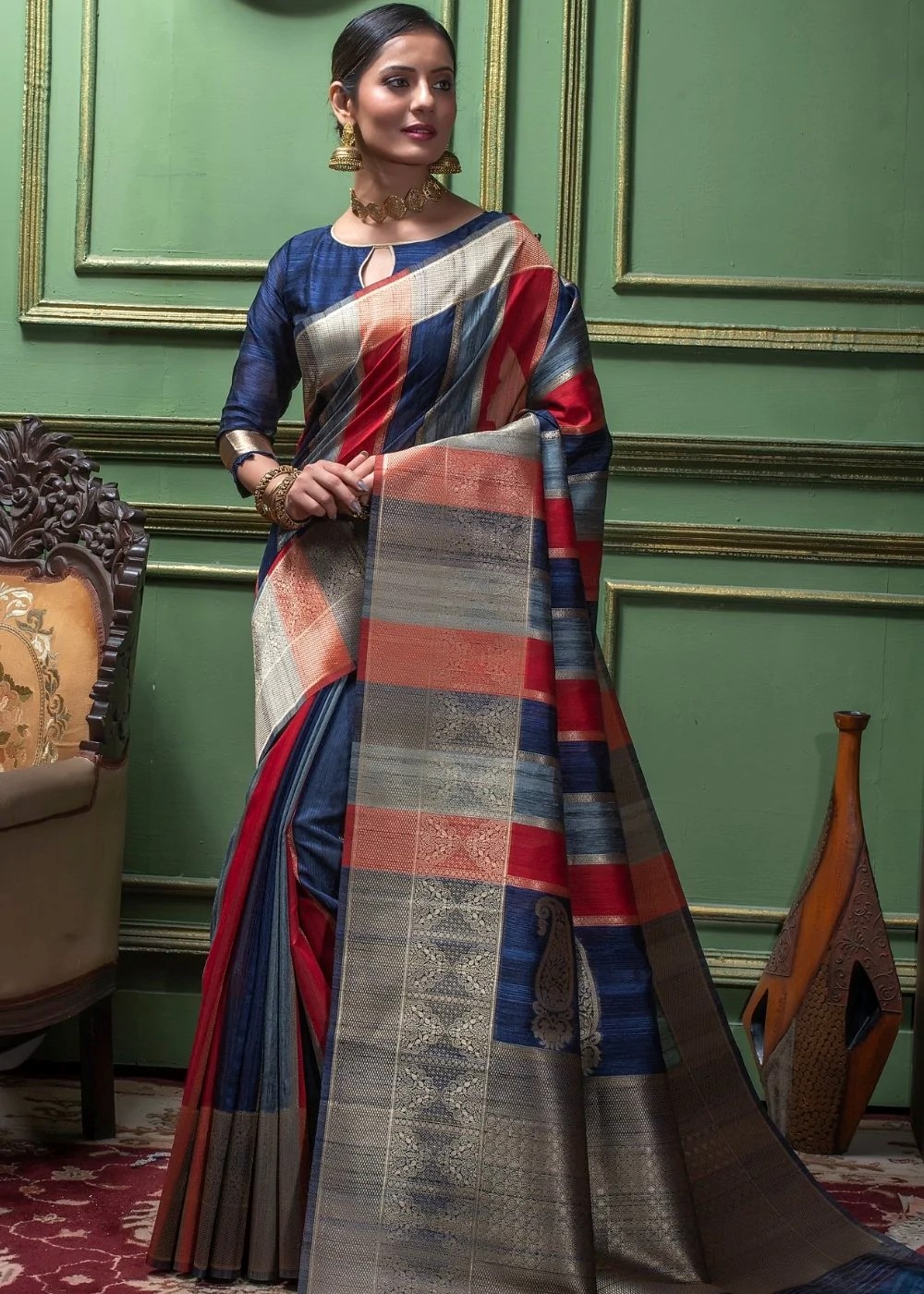 Women's Tussar Silk Mauve Woven Design Designer Saree With Blouse Piece