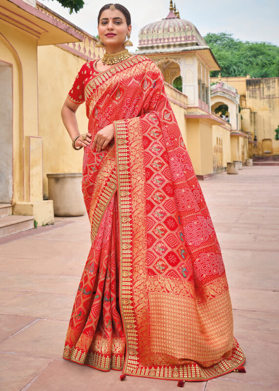 Red Striped Pattern Silk Blend Banarasi Woven Saree